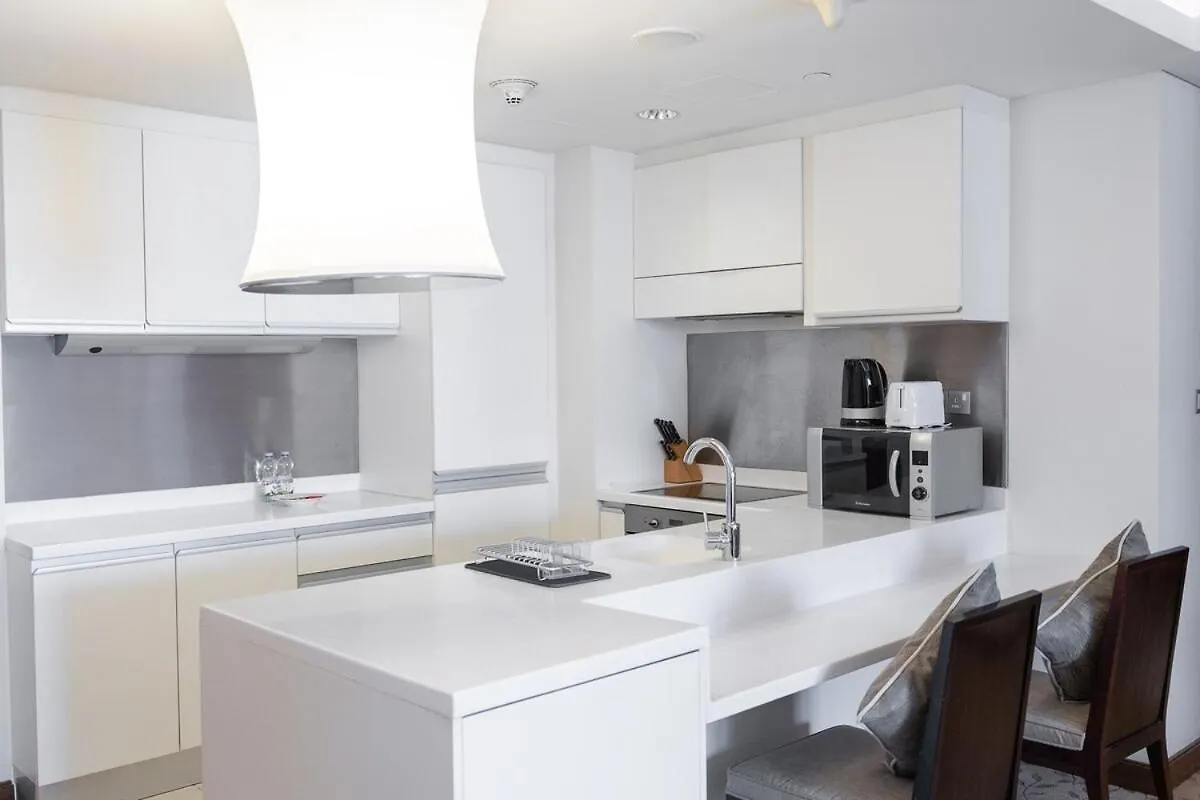 Elegant Studio Apartment Perfect For 2 At The Address Dubai Mall 0*,