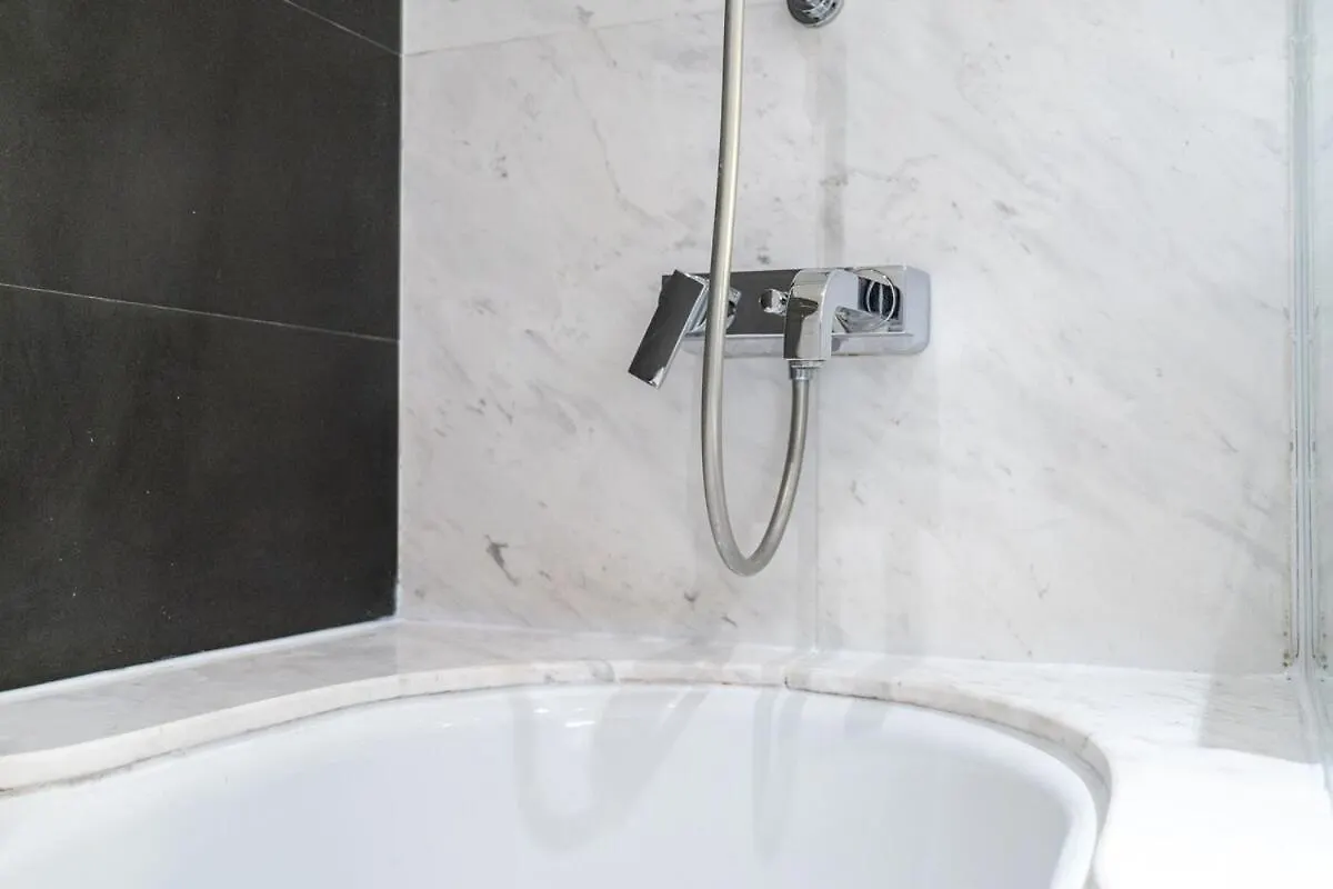 Elegant Studio Apartment Perfect For 2 At The Address Dubai Mall United Arab Emirates
